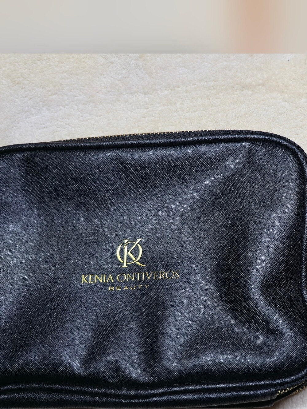 KENIA ONTIVEROS Beauty Black Make Up Bag